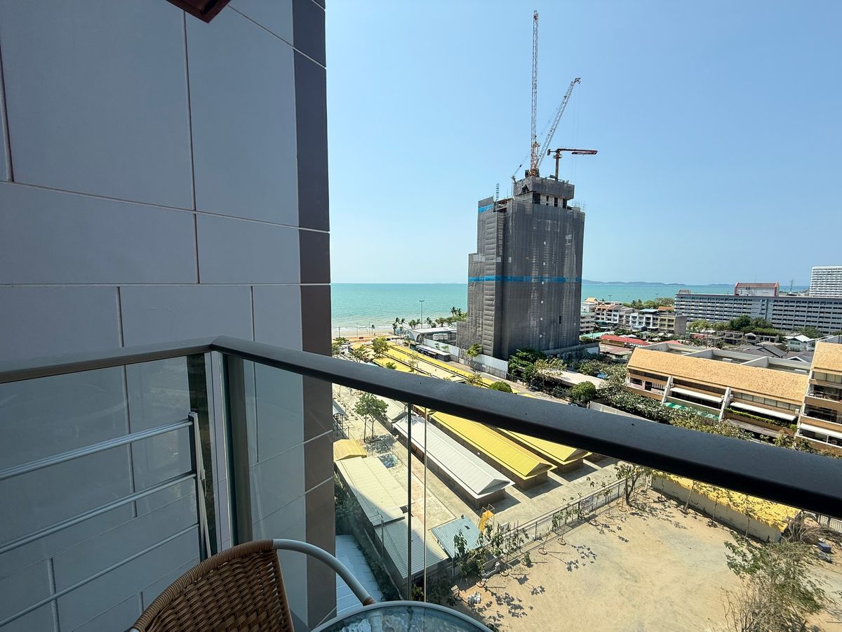For RentCondoPattaya, Bangsaen, Chonburi : Copacabana Beach Jomtien