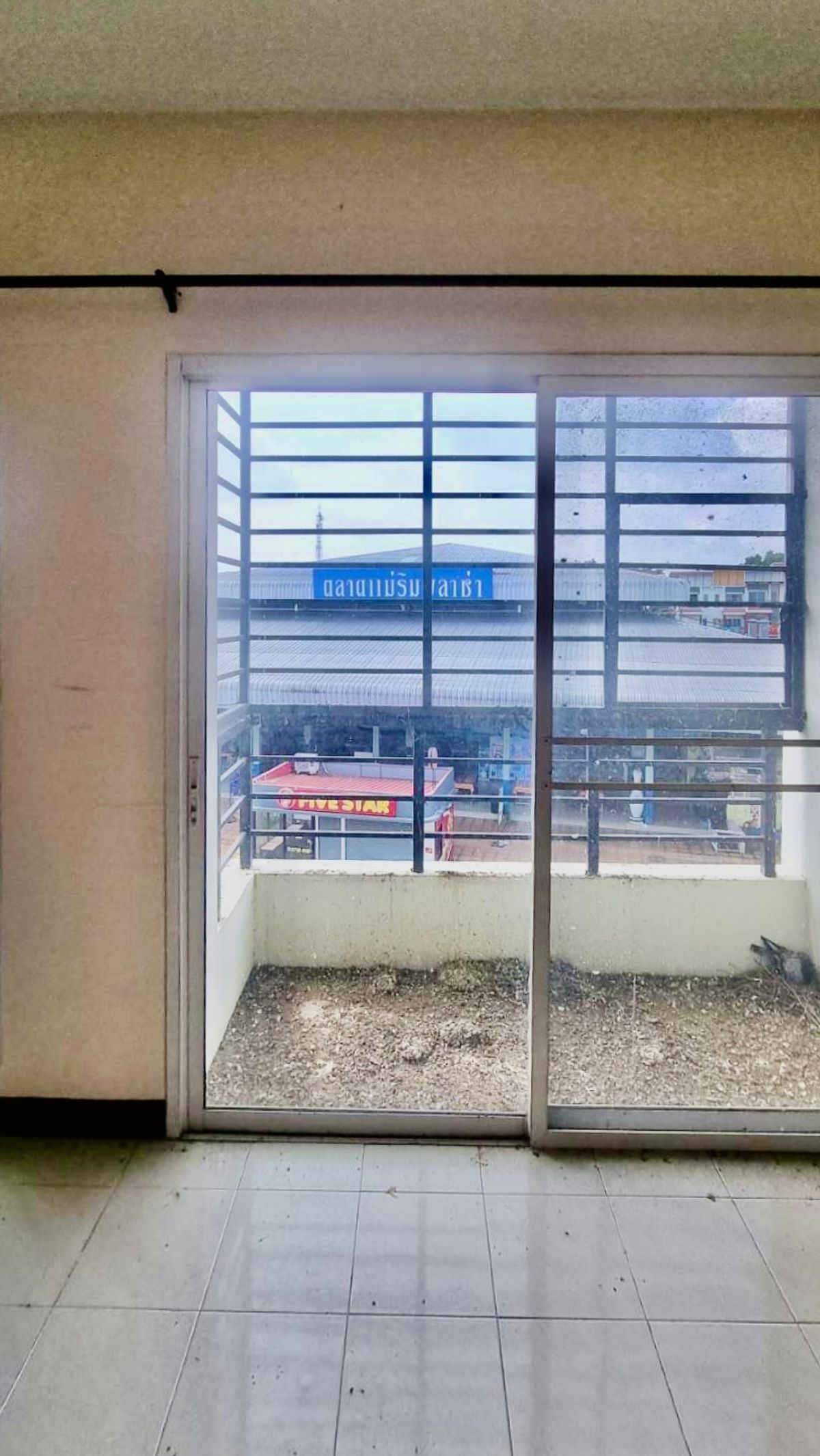 ขายอาคารพาณิชย์เชียงใหม่ : ขายอาคารพาณิชย์ ในแม่ริมพลาซ่า เชียงใหม่