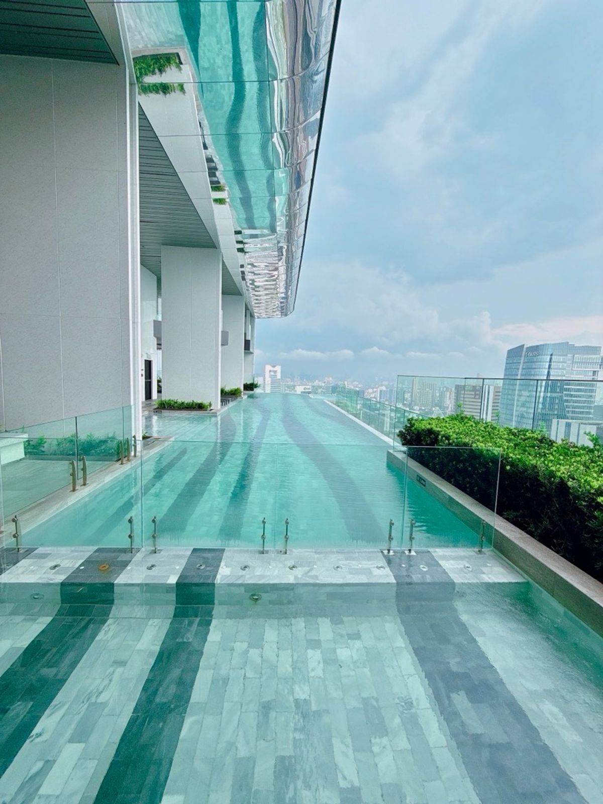 For SaleCondoSapankwai,Jatujak : 𝐓𝐡𝐞 𝐏𝐫𝐢𝐯𝐚𝐜𝐲 Chatuchak, comfortable installments 𝟗, 𝟗𝟎𝟎/month, do not have to pay down payment Ready to enter a new room, 1 hand, buy straight 𝟎𝟗𝟓-𝟒𝟖𝟗-𝟖𝟖𝟗𝟎 green