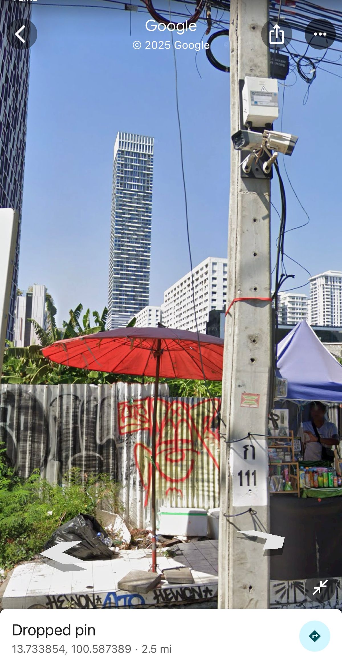 For SaleLandSukhumvit, Asoke, Thonglor : Land Ekkamai Sukhumvit 63: 2-3-46.4 Rai (1,146.4 SQWAH) 1,031,760,000 (900,000/sqwah) AM: 0656199198