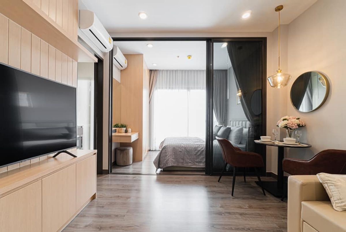 ให้เช่าคอนโดปิ่นเกล้า จรัญสนิทวงศ์ : ให้เช่า คอนโด  เออร์บาโน่ ราชวิถี [Urbano Rajavithi] ห้องสวย  ราคาดี เดินทางสะดวก เฟอร์นิเจอร์ครบ พร้อมเข้าอยู่ทันที นัดดูห้องได้เลย