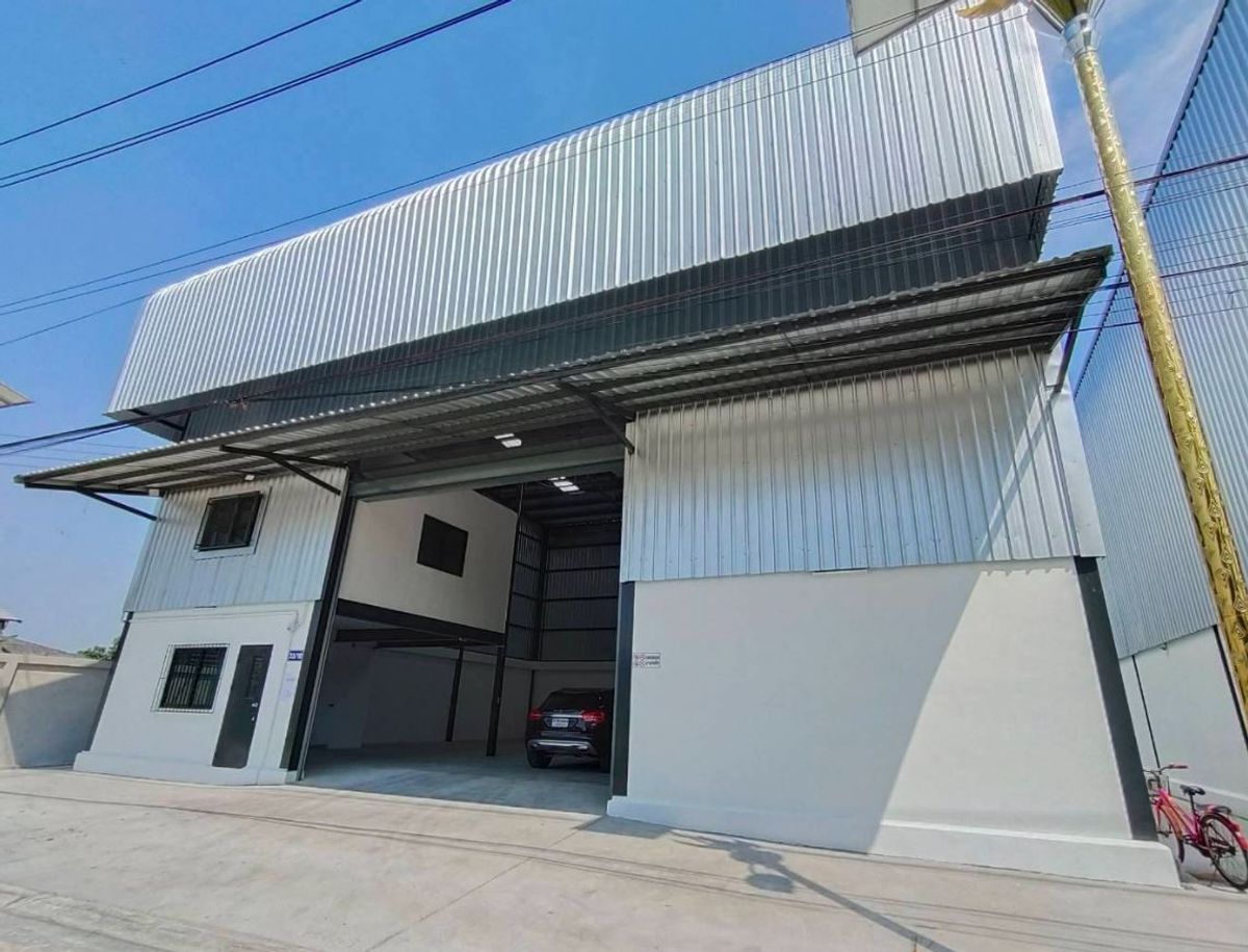 ให้เช่าโกดังลาดกระบัง สุวรรณภูมิ : โกดังสร้างให้เช่าลาดกระบัง 14/1 300SQM ใกล้สนามบิน