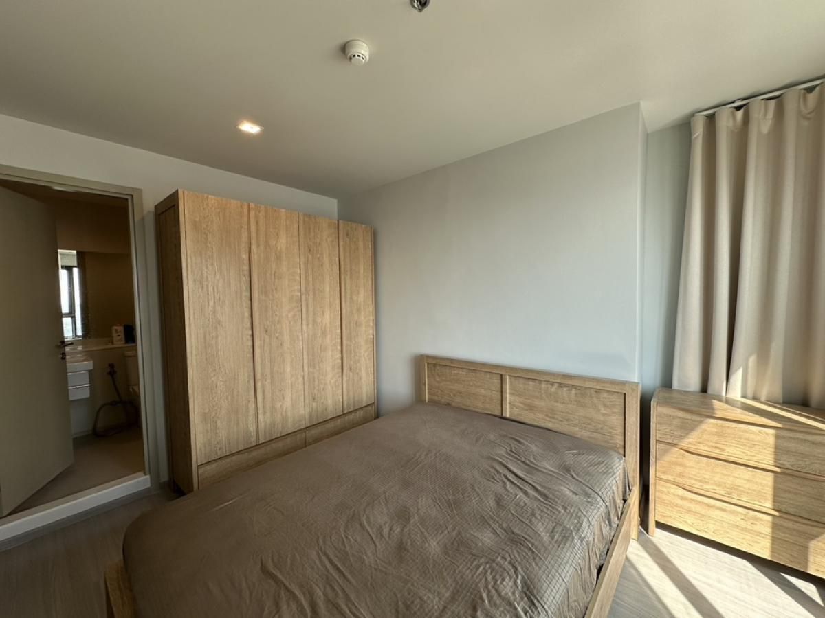 For SaleCondoLadprao, Central Ladprao : 🏙️ Fully-Furnished Corner Unit at Life Ladprao – Smart Layout with Built-In Furniture, Prime Location Next to BTS Ha Yaek Lat Phrao & MRT Phahon Yothin