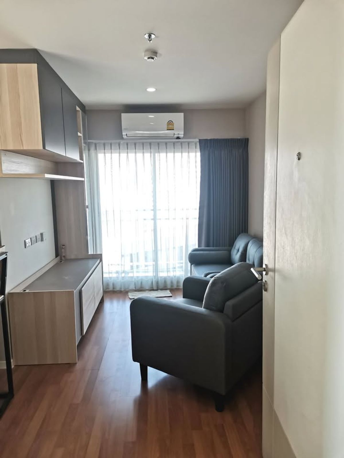 For RentCondoKasetsart, Ratchayothin : Condo for rent, Condo The Selected Kaset-Ngamwongwan (1 bedroom), 10th floor, on Ngamwongwan Road, opposite Gate 3, Kasetsart University.