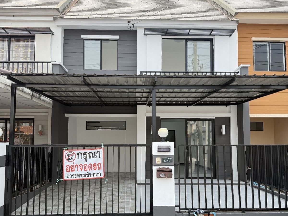 ขายทาวน์โฮมปทุมธานี รังสิต ธรรมศาสตร์ : KTP-041 ขายทาวน์เฮ้าส์ บ้านพฤกษา 40 รังสิต คลอง 3 (Baan Pruksa 40 Rangsit Klong 3 ) / รีโนเวทใหม่ พร้อมเข้าอยู่