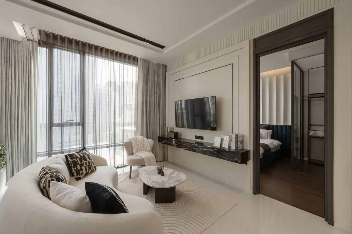 คอนโดสุขุมวิท อโศก ทองหล่อ : ❖ Nice Decorate ❖ 10+ ชั้น ขนาด 92.00 ตร.ม. | 2 ห้องนอน 2 ห้องน้ำ | วิวเมือง | ใกล้ BTS ทองหล่อ
