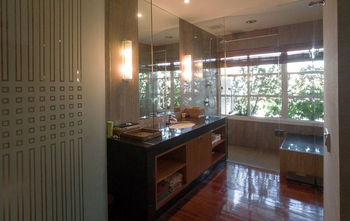 For SaleCondoSathorn, Narathiwat : For Sale with tenant: DUPLEX condo at Supreme Elegance, 2 BR/3 B, 220 sqm., classic and unique interior, Sathorn area