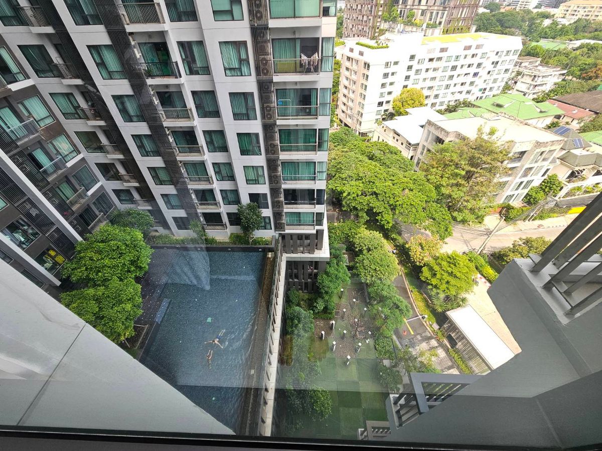 For SaleCondoSukhumvit, Asoke, Thonglor : Hot Deal !!!!! Rhythm Sukhumvit 36-38 2 bedrooms near BTS Thonglor only 7.9m Contact 065-6641496 (Emmy)