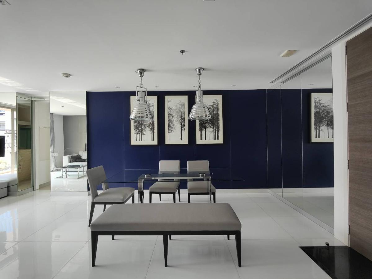 ให้เช่าคอนโดสีลม ศาลาแดง บางรัก : The Legend Saladaeng, 2 bed, 65000 per month