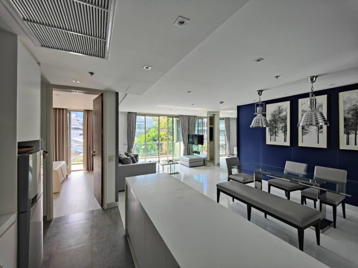 ให้เช่าคอนโดสีลม ศาลาแดง บางรัก : The Legend Saladaeng, 2 bed, 65000 per month