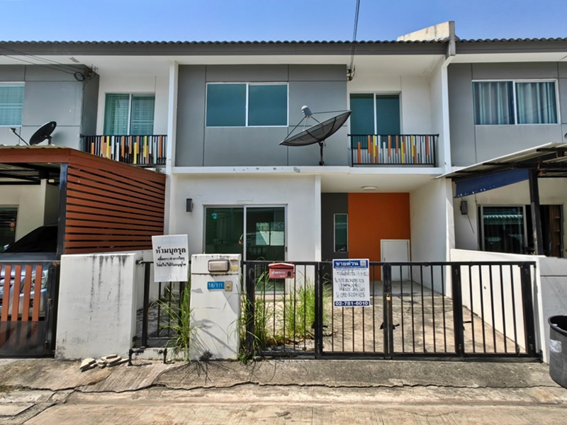For SaleTownhomePattaya, Bangsaen, Chonburi : Ban Pruksa 108, Sahapat-Laem Chabang, 18/111, Sahaphat-Laem Chabang Group, Bueng Si Racha, Chon Buri