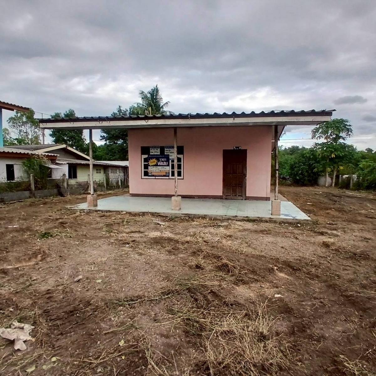 For SaleHouseLop Buri : 136 Lop Buri Nikom Intersection-Wang Muang Nong Bua Phatthana Nikhom Lopburi