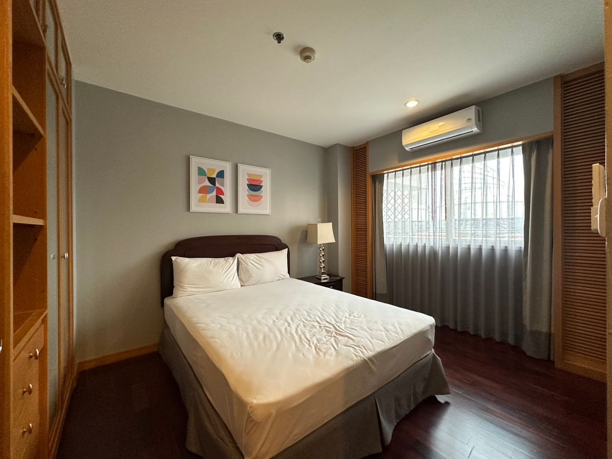 ให้เช่าคอนโดคลองเตย กล้วยน้ำไท : 🌟 ห้องใหญ่ วิวสวย เฟอร์ครบ! คอนโด 3 ห้องนอน พร้อมสิ่งอำนวยความ พื้นที่ใช้สอยกว้าง ใกล้ BTS/MRT เดินทางสะดวก