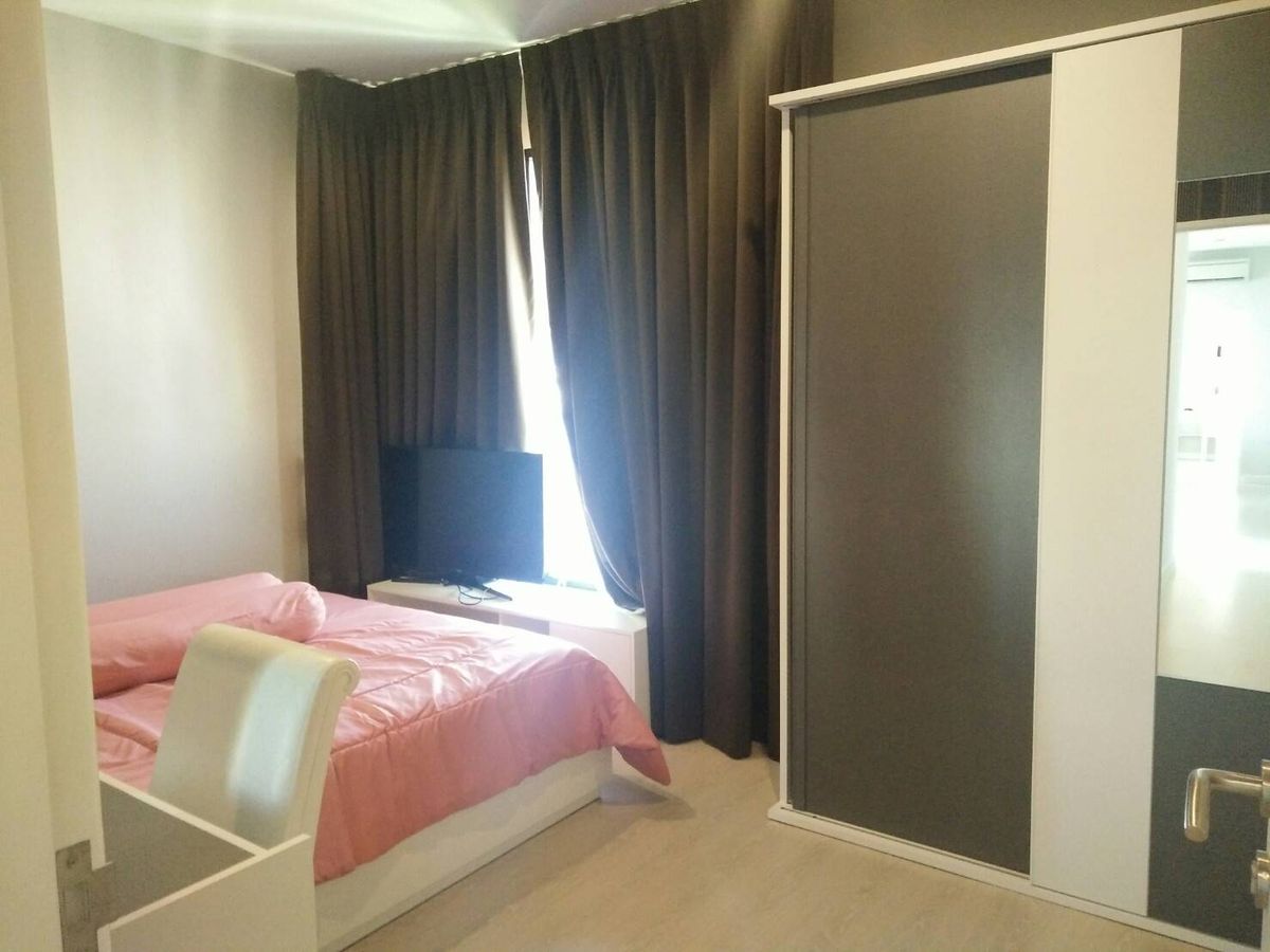 คอนโดพระราม 9 เพชรบุรีตัดใหม่ RCA : คอนโด The Niche Pride Thonglor-Phetchaburi เดินทางสะดวก ใกล้รถไฟฟ้าบีทีเอส มีรถรับส่ง เฟอร์นิเจอร์ครบ พร้อมอยู่ทันที!!