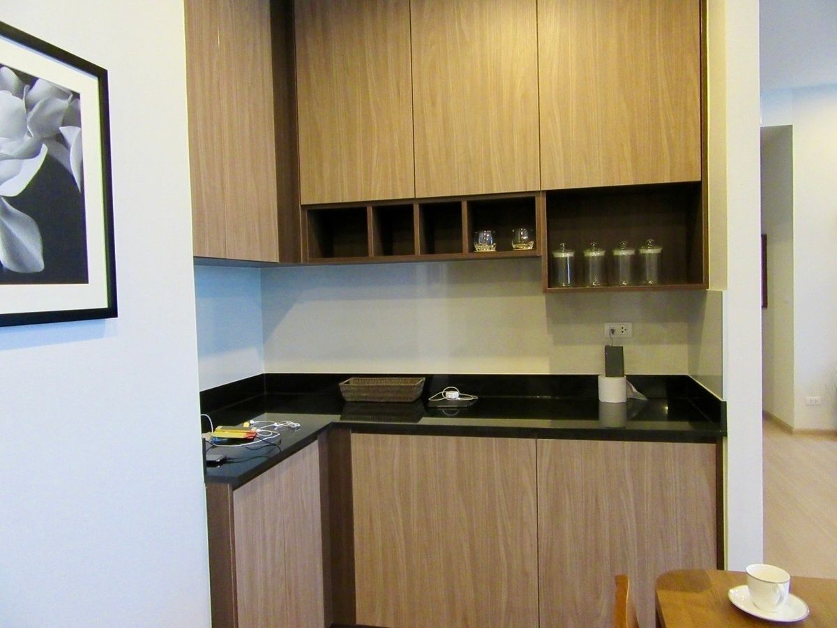 คอนโดพระราม 9 เพชรบุรีตัดใหม่ RCA : คอนโด The Capital Ekamai-Thonglor เดินทางสะดวก ใกล้รถไฟฟ้าบีทีเอส มีรถรับส่ง ห้องหรู-สวย เฟอร์นิเจอร์ครบ พร้อมอยู่ทันที!!