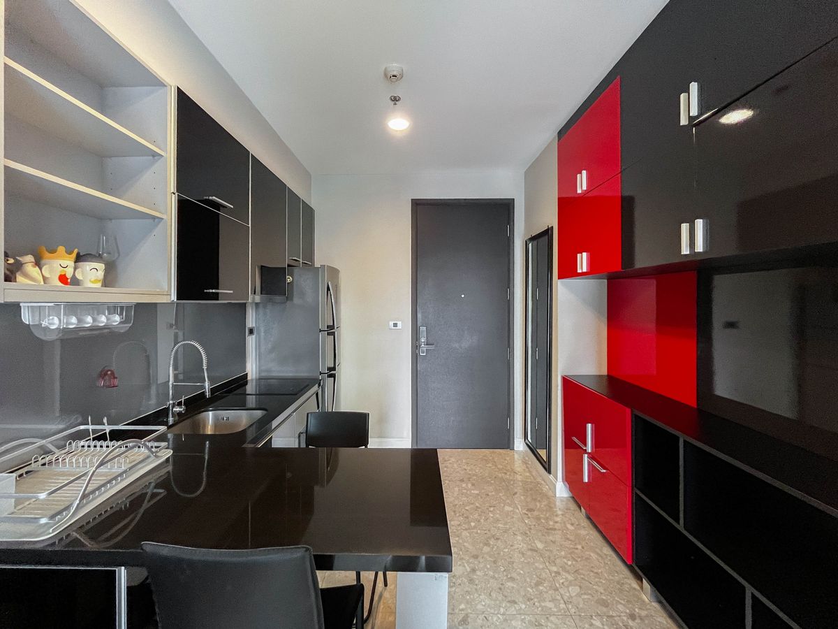 ให้เช่าคอนโดสุขุมวิท อโศก ทองหล่อ : ให้เช่า The Crest Sukhumvit 34 ราคา 28,000 บาท [MKr250593]