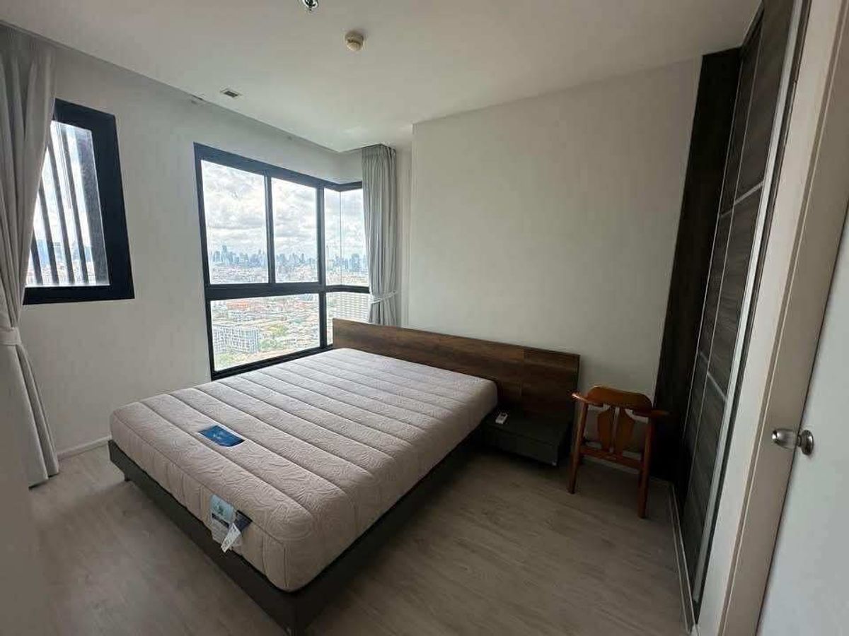 ให้เช่าคอนโดรัชดา ห้วยขวาง : Quinn Condo รัชดาภิเษกฯ ซอย17
ทำเลดี ติด MRT สุทธิสาร เพียง 200 เมตร สนใจทักได้เลยค่า