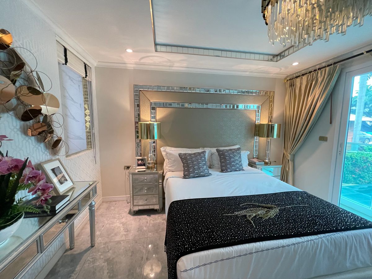 Sale DownCondoPattaya, Bangsaen, Chonburi : Sell Down Payment for Condo Unit Foreigner Quota Available Price 2.1 MB only 