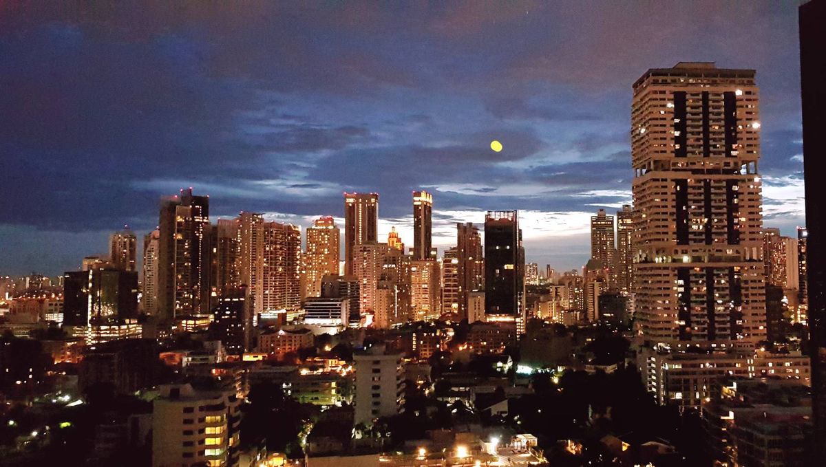 ให้เช่าคอนโดสุขุมวิท อโศก ทองหล่อ : ให้เช่า The Crest Sukhumvit 34 ราคา 28,000 บาท [MKr250593]