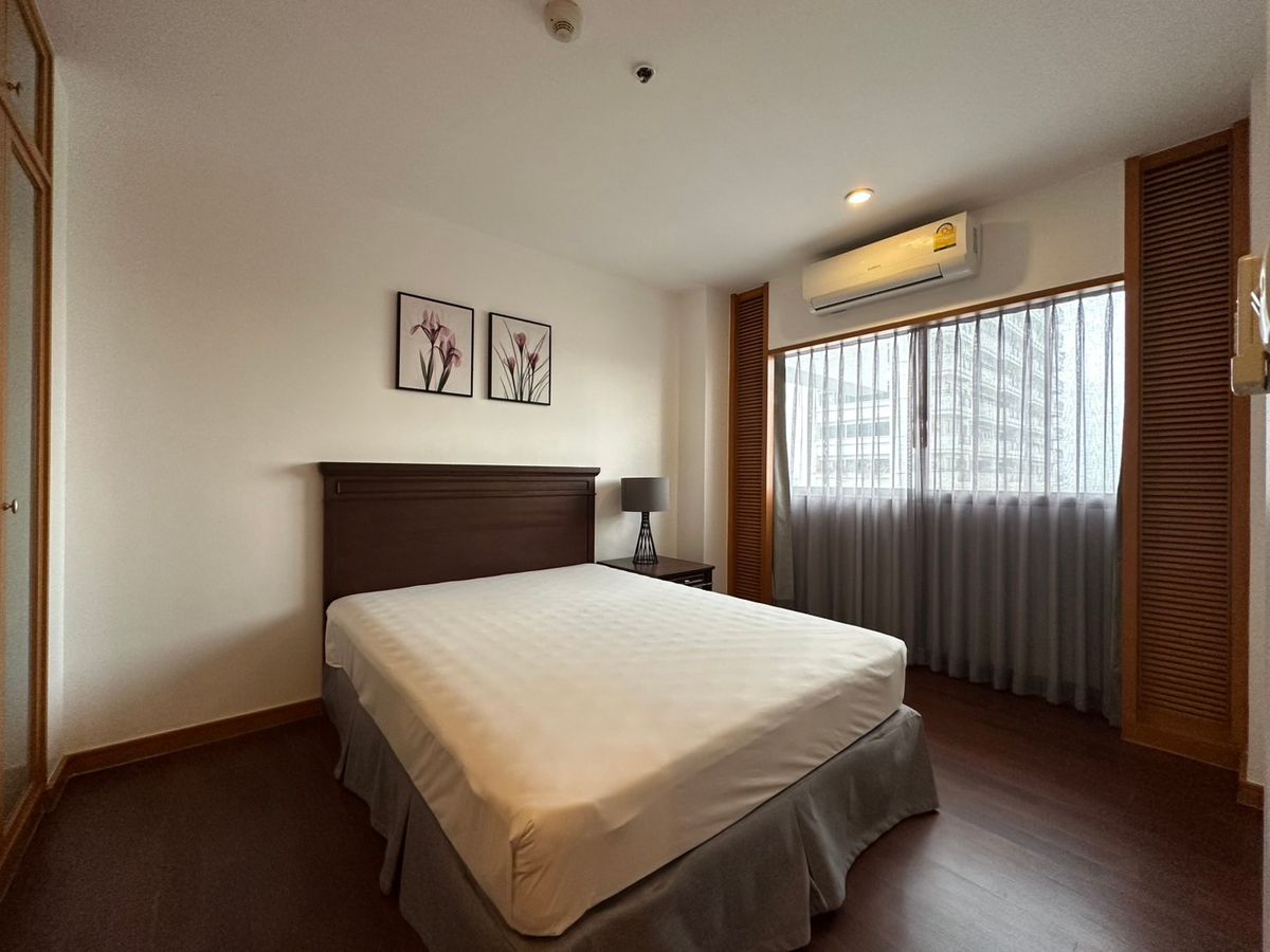 ให้เช่าคอนโดคลองเตย กล้วยน้ำไท : ✨ คอนโดกว้าง 3 ห้องนอน วิวสวย พร้อมสิ่งอำนวยความสะดวกครบ ใกล้ BTS/MRT เดินทางสะดวก พร้อมเข้าอยู่ได้ทันที 