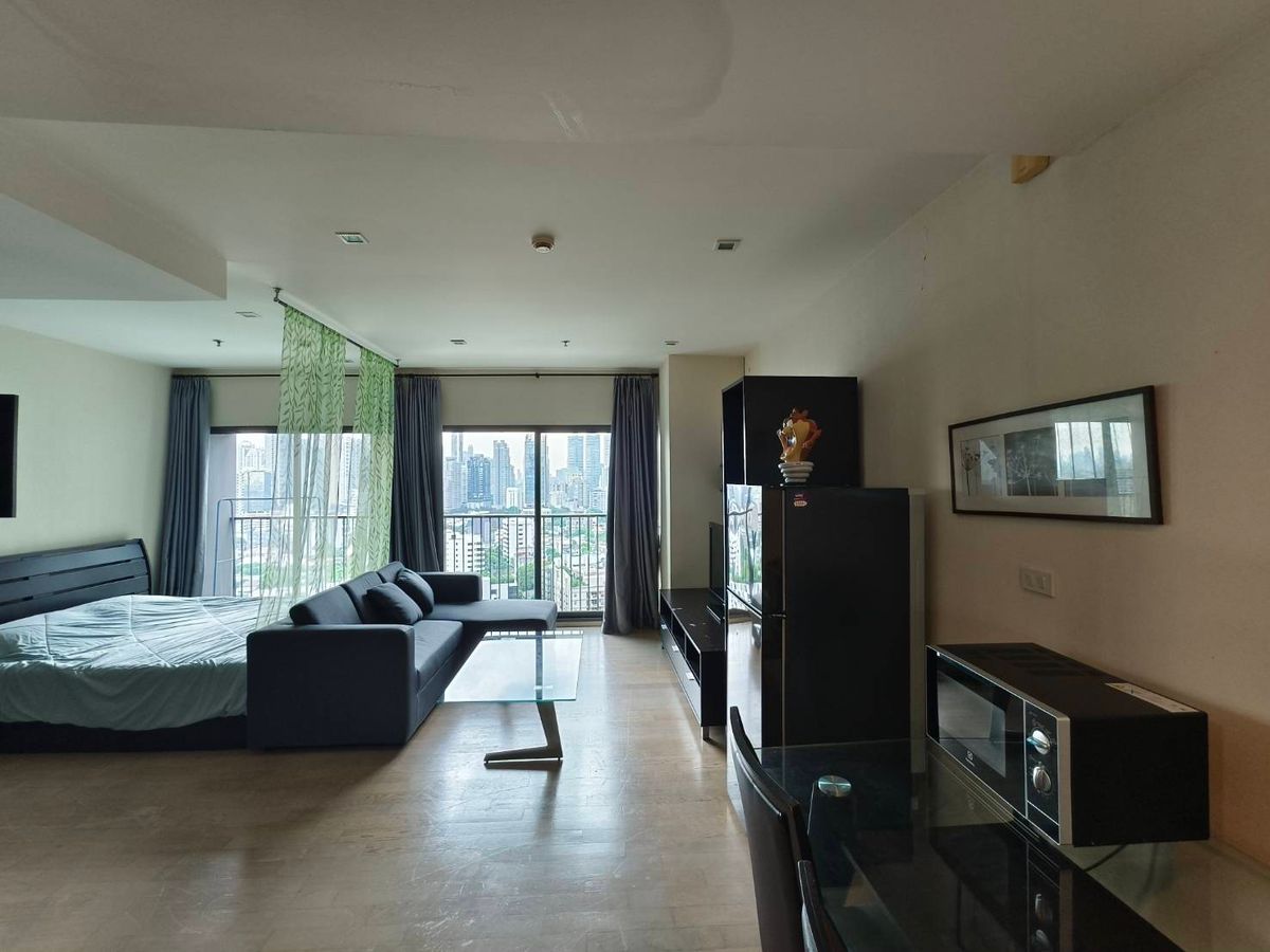 ให้เช่าคอนโดสุขุมวิท อโศก ทองหล่อ :  Condo for rent  :  Noble Remix Sukhumvit 36 (BTS Thong Lor) MK-02  line @livingbkk