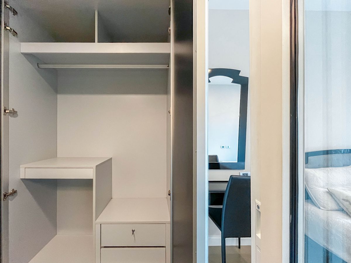 ให้เช่าคอนโดสุขุมวิท อโศก ทองหล่อ : ให้เช่า The Crest Sukhumvit 34 ราคา 28,000 บาท [MKr250593]