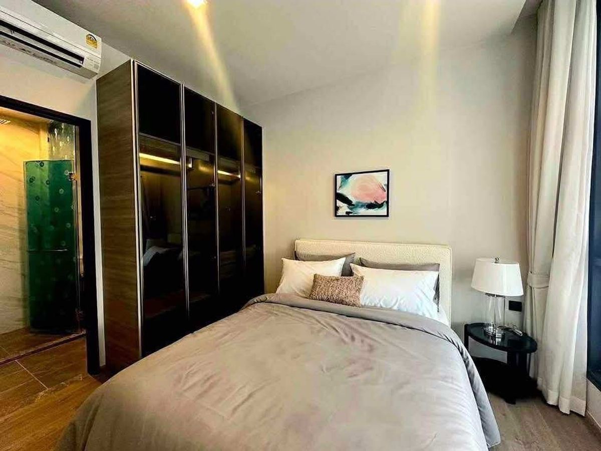 ให้เช่าคอนโดลาดพร้าว เซ็นทรัลลาดพร้าว : ให้เช่าคอนโด The Crest Park Residences
Luxury ที่สุดในย่าน 5 แยกลาดพร้าว 
ติด BTS ห้าแยกลาดพร้าว สนใจทักได้เลยค่า