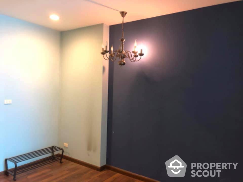 For SaleCondoRatchathewi,Phayathai : 2-BR Condo at Chewathai Ratchaprarop near BTS Victory Monument