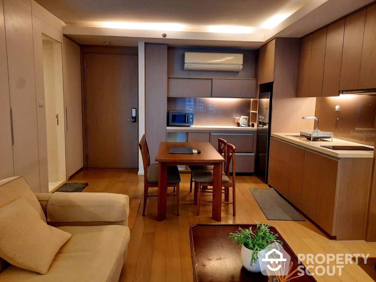 For SaleCondoSukhumvit, Asoke, Thonglor : 1-BR Condo at Mode Sukhumvit 61 near BTS Ekkamai