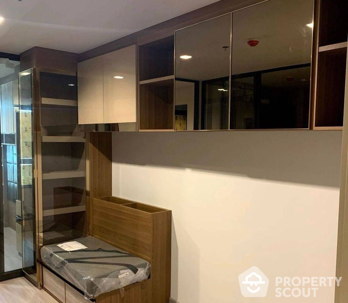 For SaleCondoLadprao, Central Ladprao : 1-BR Condo at Life Ladprao near BTS Ha Yaek Lat Phrao
