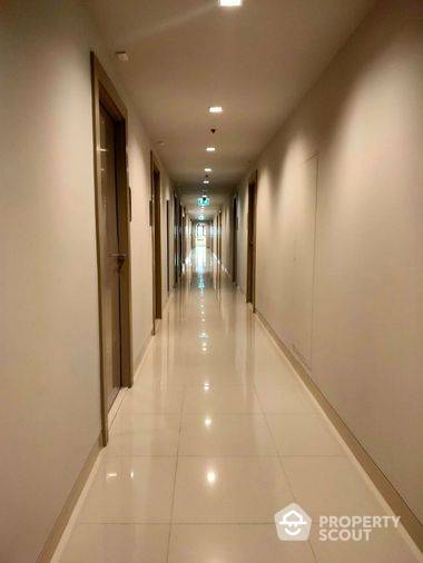For SaleCondoLadprao, Central Ladprao : 1-BR Condo at Life Ladprao near BTS Ha Yaek Lat Phrao