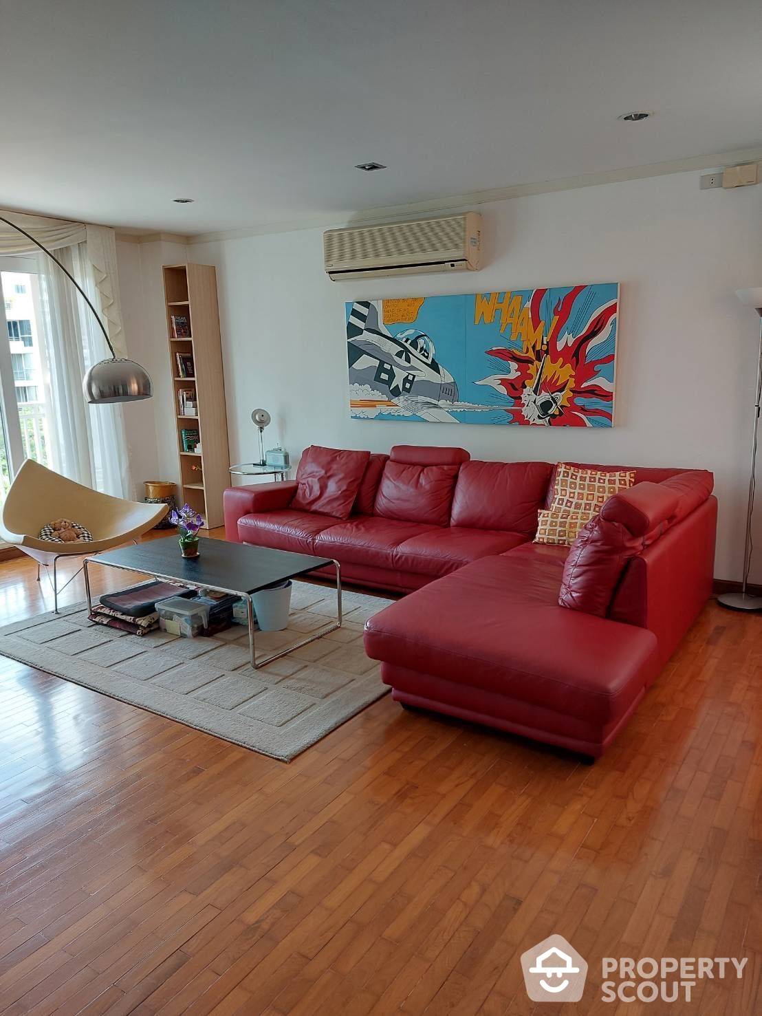 For SaleCondoNana, North Nana,Sukhumvit13, Soi Nana : 3-BR Condo at Baan Siri Sukhumvit 13 Condominium near ARL Makkasan