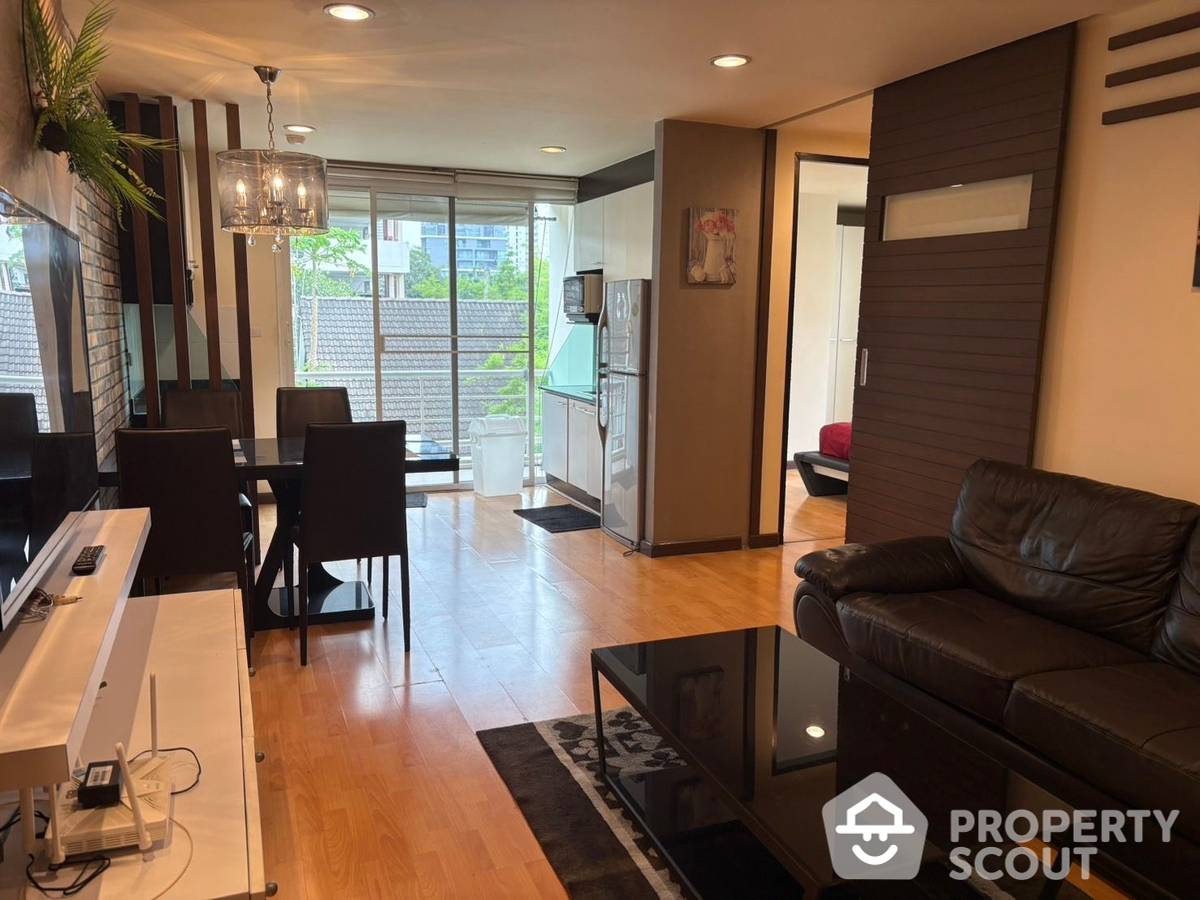 For SaleCondoSukhumvit, Asoke, Thonglor : 2-BR Condo at The Amethyst Sukhumvit 39 near BTS Phrom Phong