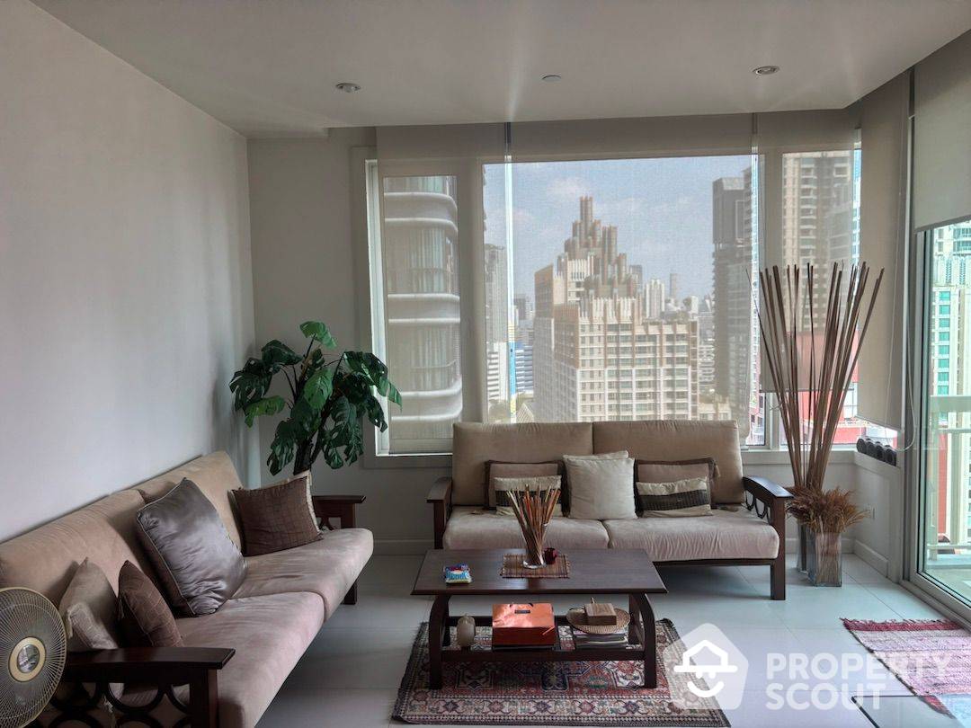 For SaleCondoWitthayu, Chidlom, Langsuan, Ploenchit : 2-BR Condo at Manhattan Chidlom near BTS Chit Lom