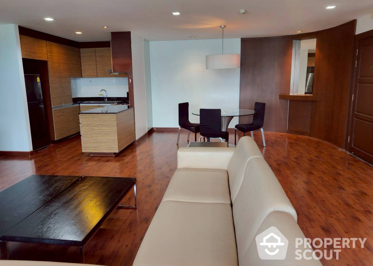 For RentCondoOnnut, Udomsuk : 2-BR Condo at The Roof Garden On Nut near BTS On Nut