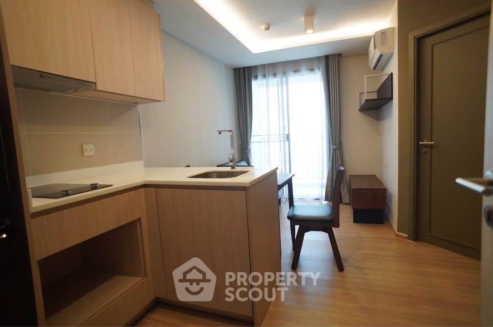 For SaleCondoRatchathewi,Phayathai : 1-BR Condo at Maestro 12 Ratchathewi near BTS Ratchathewi