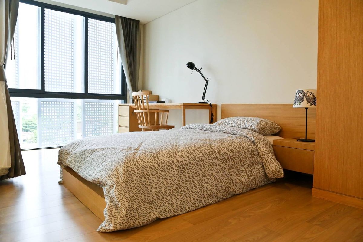 ให้เช่าคอนโดสุขุมวิท อโศก ทองหล่อ : 📢⭐FOR RENT>> Siamese Gioia Sukhumvit 31 🍀เฟอร์นิเจอร์ครบ สวนส่วนตัว วิวโล่ง สงบและเป็นส่วนตัว ชั้น 7 ขนาด 140 ตร.ม 2 ห้องนอน ใกล้ BTS พร้อมพงษ์ #LV-MO1984
