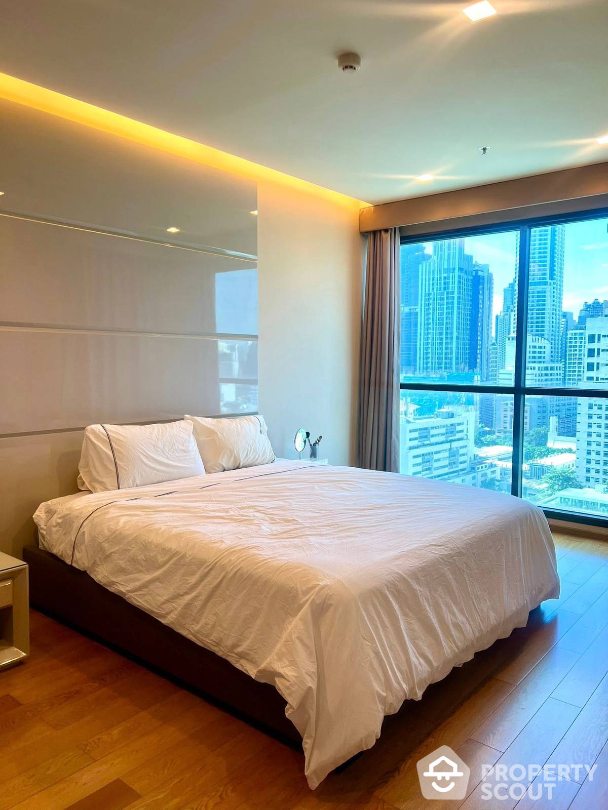 For RentCondoSathorn, Narathiwat : 1-BR Condo at Tait Sathorn 12 near BTS Saint Louis