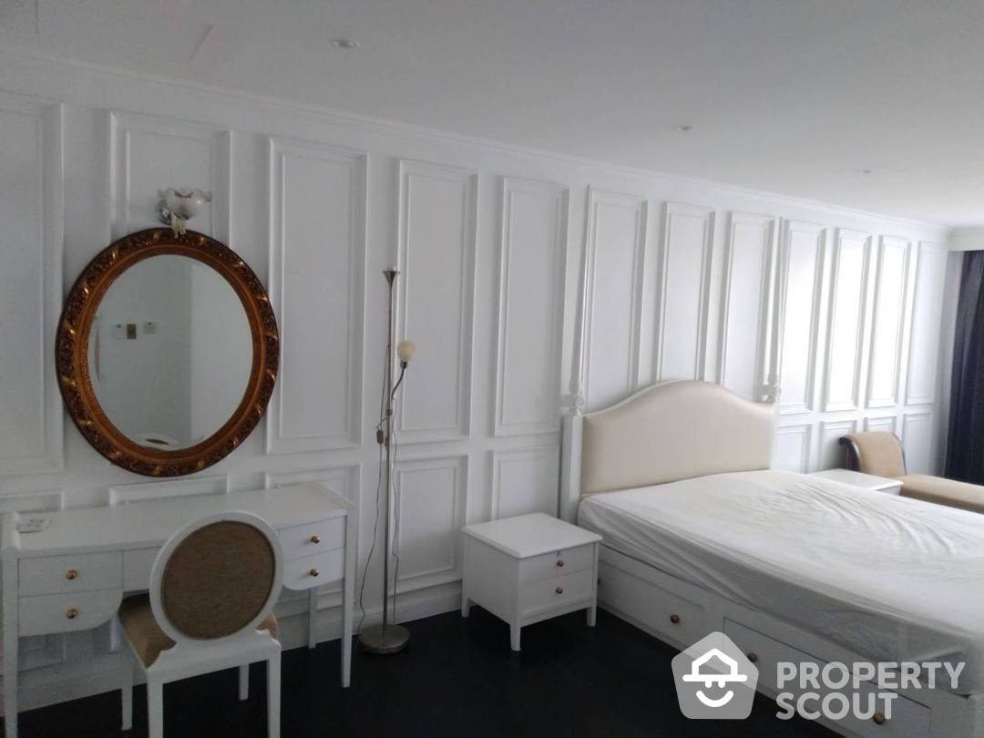 For RentCondoSukhumvit, Asoke, Thonglor : 3-BR Condo at Acadamia Grand Tower near BTS Phrom Phong