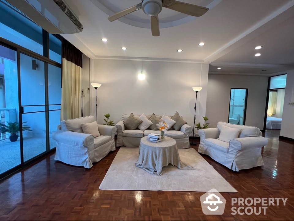 For RentCondoSukhumvit, Asoke, Thonglor : 3-BR Serviced Apt. near MRT Sukhumvit
