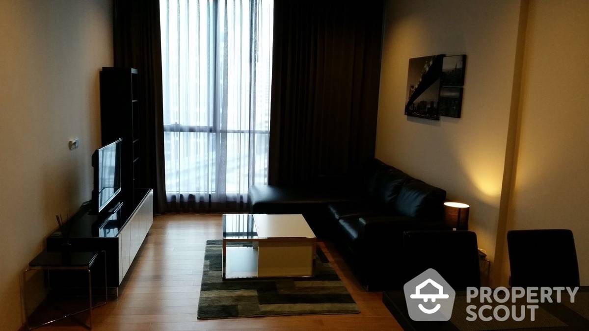 For RentCondoNana, North Nana,Sukhumvit13, Soi Nana : 2-BR Condo at Hyde Sukhumvit 13 Condominium near BTS Nana