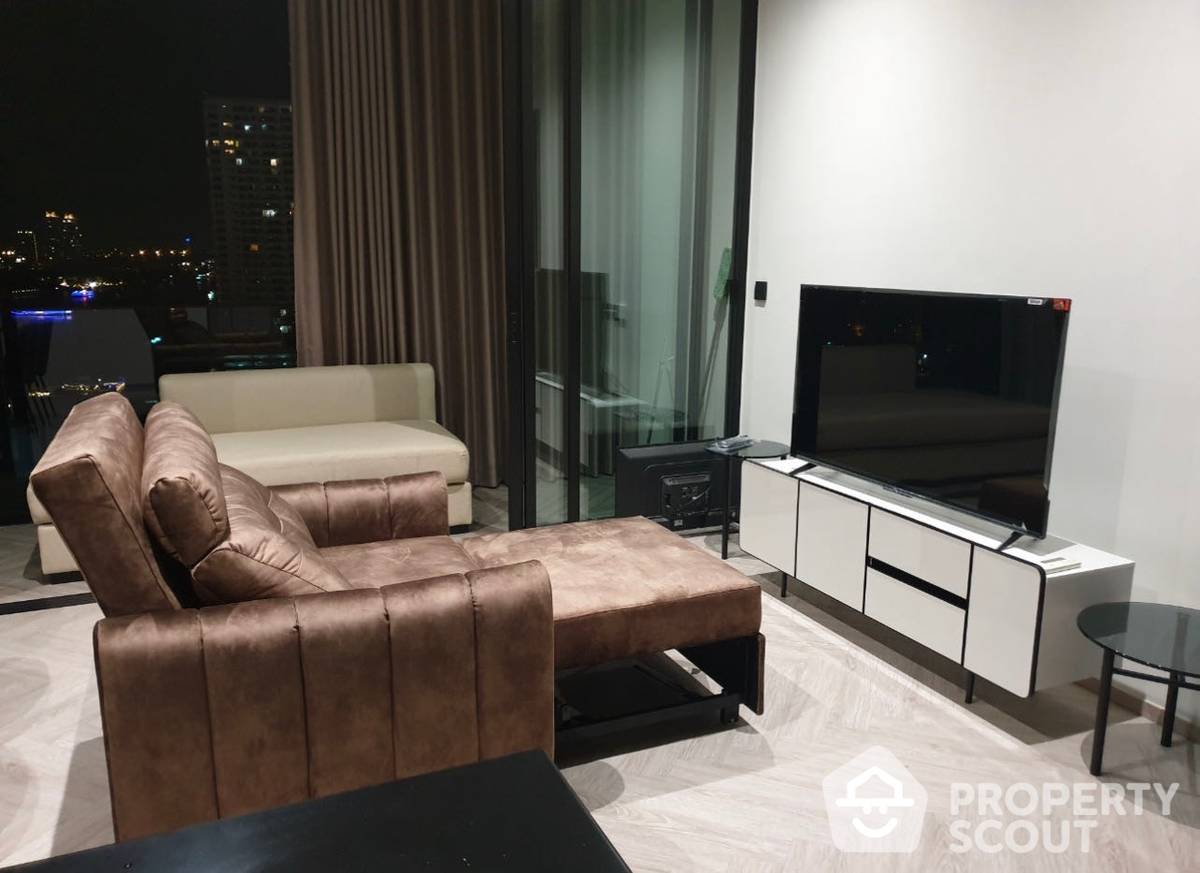 For RentCondoWongwianyai, Charoennakor : 2-BR Condo at Chapter Charoennakhorn - Riverside near BTS Krung Thon Buri