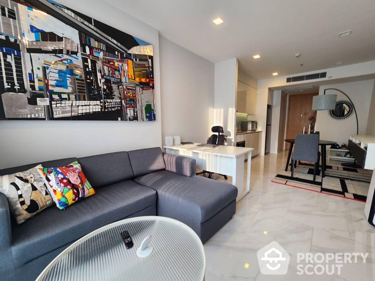 For RentCondoNana, North Nana,Sukhumvit13, Soi Nana : 2-BR Condo at Hyde Sukhumvit 11 near BTS Nana