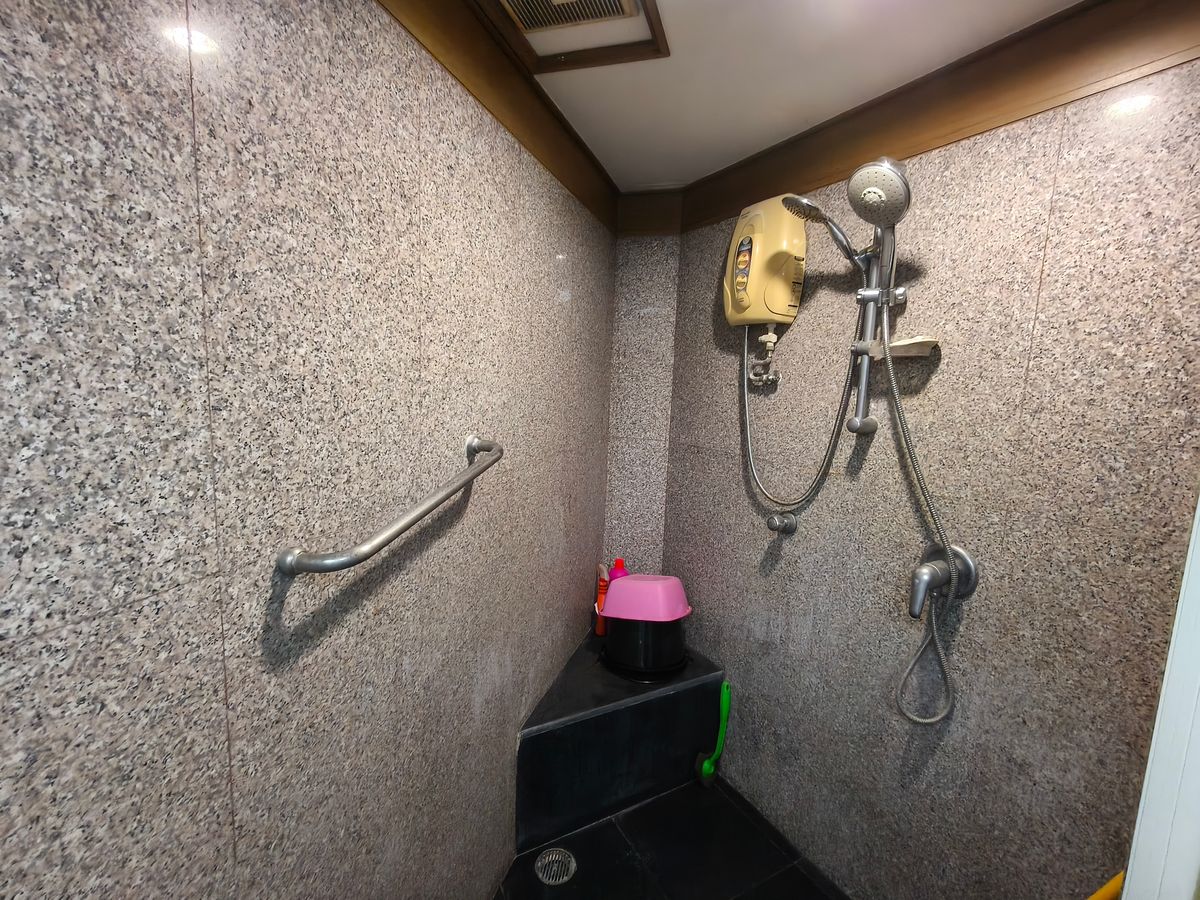 ให้เช่าคอนโดพระราม 3 สาธุประดิษฐ์ : ✨ ให้เช่าด่วน! ห้องใหญ่ แต่งใหม่ยกห้อง! S.V. City พระราม 3 | 2 นอน 2 น้ำ 101 ตร.ม. วิวสวย เฟอร์ครบ พร้อมอยู่ ✨