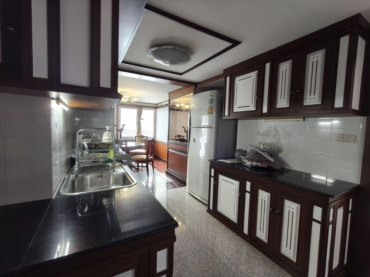 ให้เช่าคอนโดพระราม 3 สาธุประดิษฐ์ : ✨ ให้เช่าด่วน! ห้องใหญ่ แต่งใหม่ยกห้อง! S.V. City พระราม 3 | 2 นอน 2 น้ำ 101 ตร.ม. วิวสวย เฟอร์ครบ พร้อมอยู่ ✨