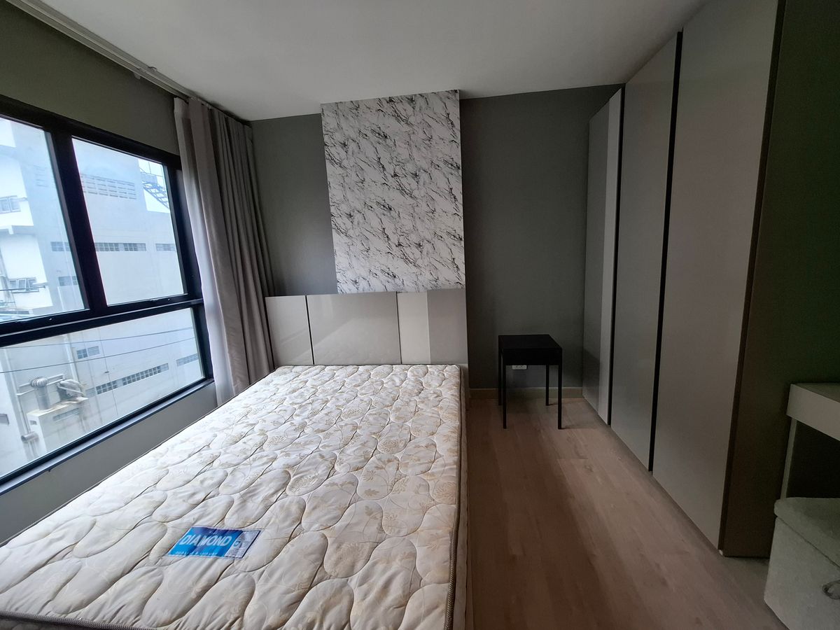 ขายคอนโดปิ่นเกล้า จรัญสนิทวงศ์ : ขายพร้อมผู้เช่า รับเงินต่อ ถึงพฤษภา 69