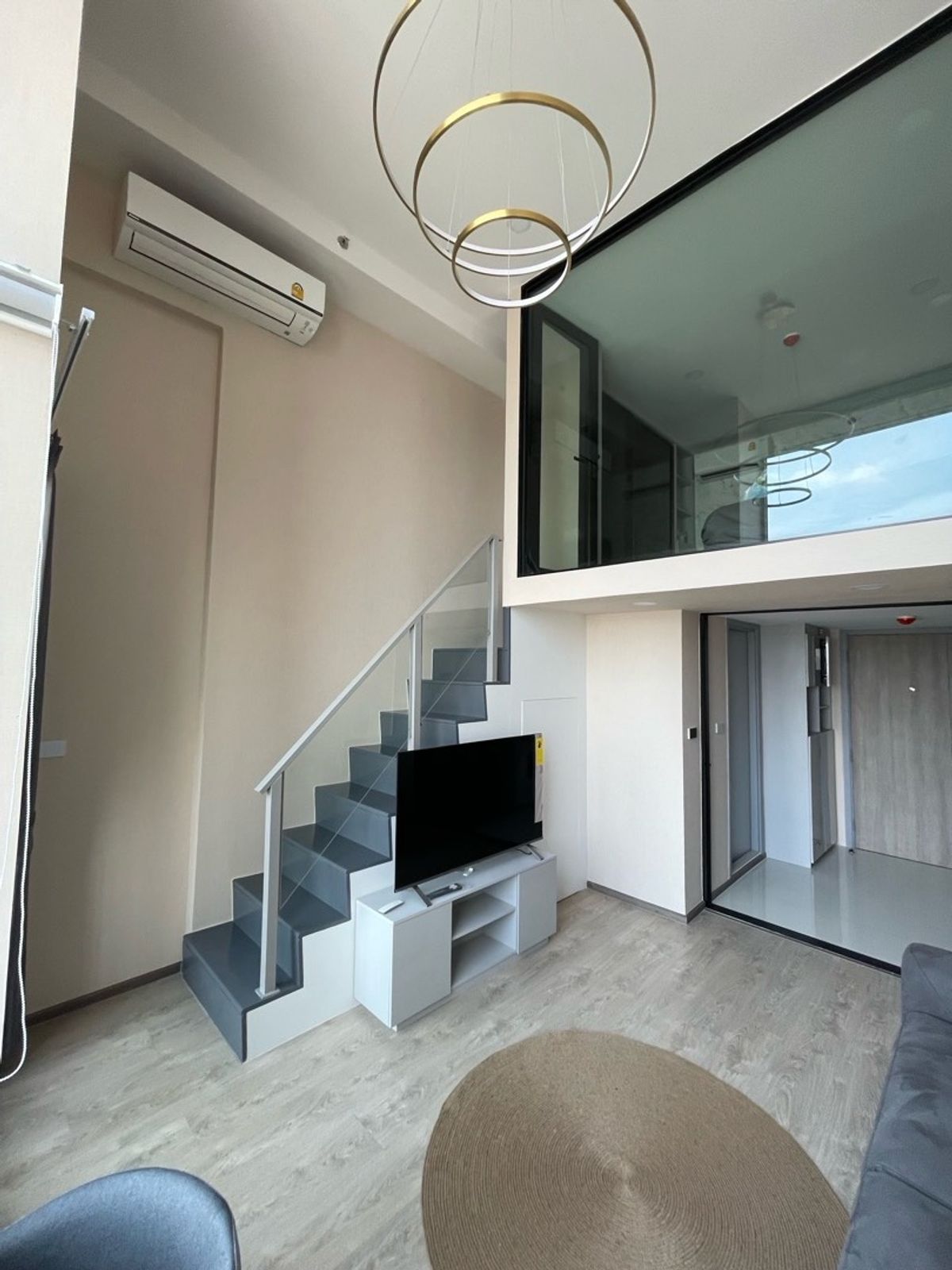 ให้เช่าคอนโดรัชดา ห้วยขวาง : Soho bangkok ratchada duplex