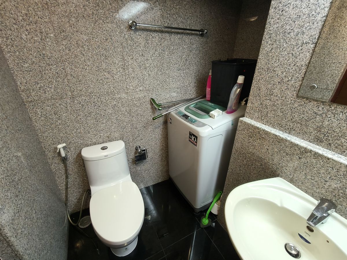 ให้เช่าคอนโดพระราม 3 สาธุประดิษฐ์ : ✨ ให้เช่าด่วน! ห้องใหญ่ แต่งใหม่ยกห้อง! S.V. City พระราม 3 | 2 นอน 2 น้ำ 101 ตร.ม. วิวสวย เฟอร์ครบ พร้อมอยู่ ✨