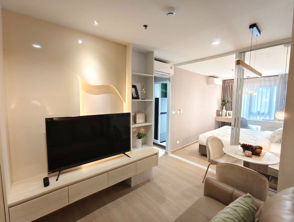 For RentCondoPathum Thani,Rangsit, Thammasat : Owner for rent Terra Resident L Condo for rent, attached to Thammasat University fence. Thammasat Hospital