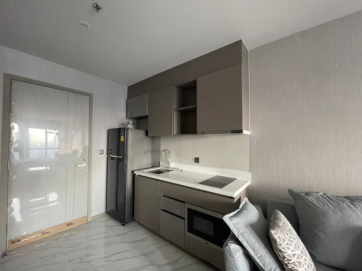 For RentCondoSukhumvit, Asoke, Thonglor : Rent RHYTHM EKKAMAI. Price 20,000 baht/month [RER0026]